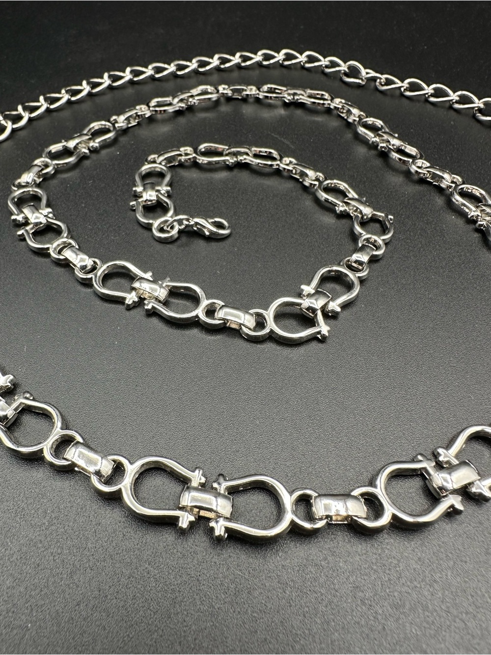 Equestrian Chain Belt – Silver Tone Snaffle Bit Links, Adjustable 33"-40", EUC